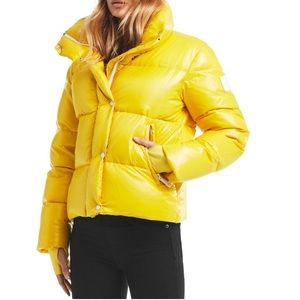 sam jetset short down jacket